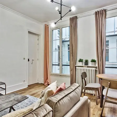 Beautiful Flat Just Nearby Madeleine In - Welkeys פריז