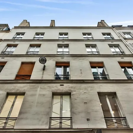 Beautiful Flat Just Nearby Madeleine In - Welkeys * Paris